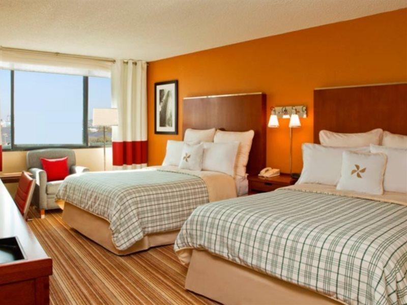 Four Points By Sheraton Houston Greenway Plaza Экстерьер фото