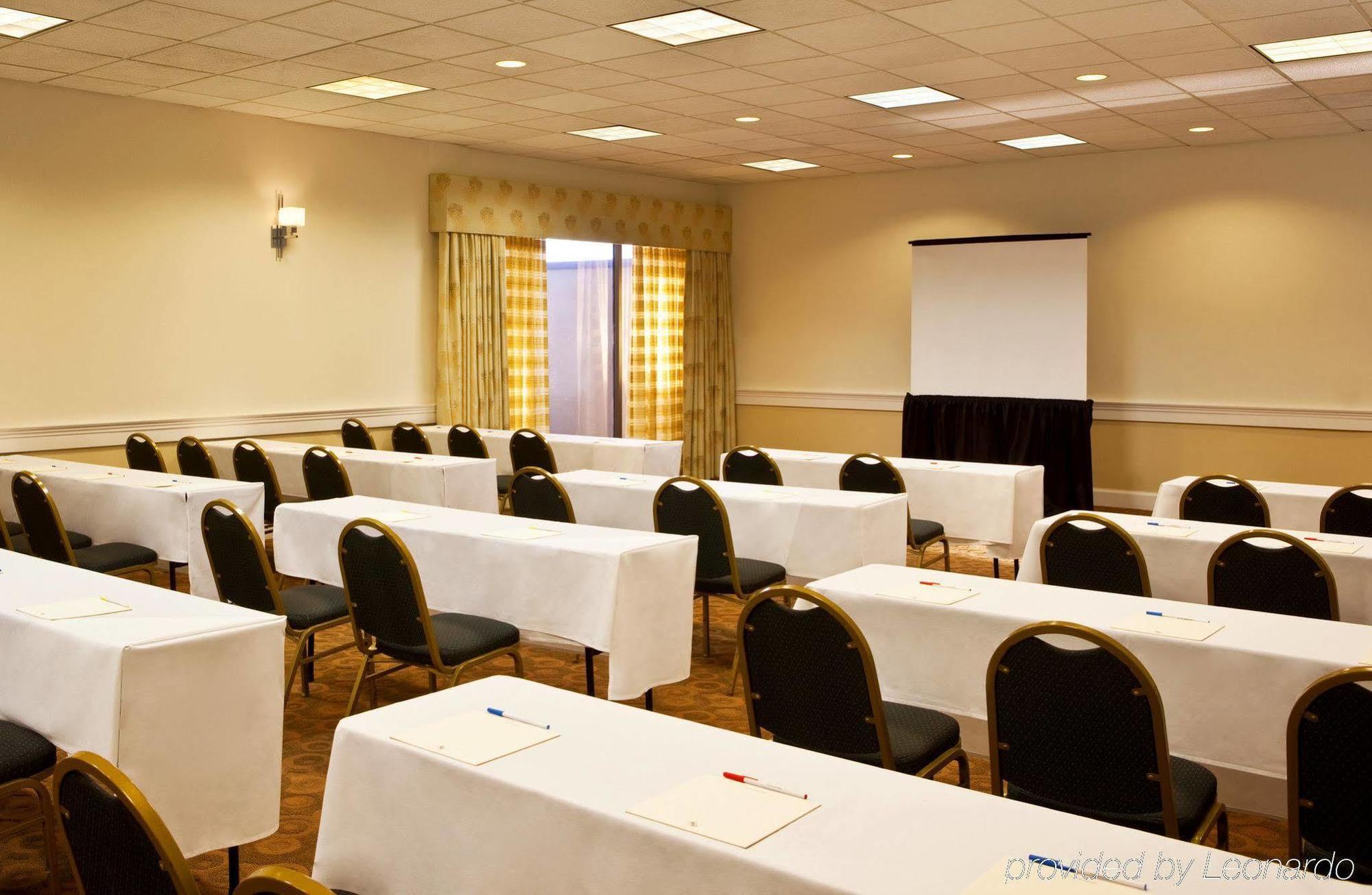 Four Points By Sheraton Houston Greenway Plaza Экстерьер фото